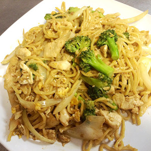 Chicken Thai Lomein